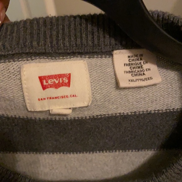 Levi’s T-shirt - Picture 3 of 3